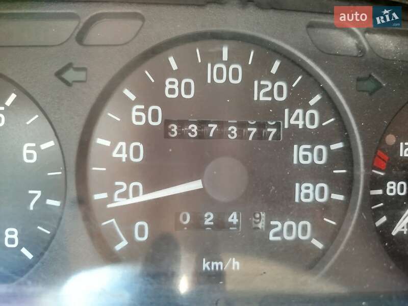 Вантажопасажирський фургон ГАЗ 2705 Газель 2003 в Житомирі фото 10 Вантажопасажирський фургон ГАЗ 2705 Газель 2003 в Житомирі