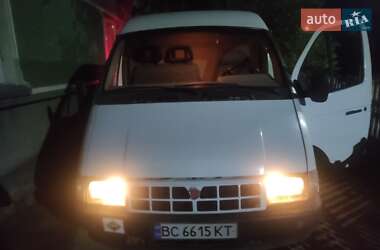 Грузовой фургон ГАЗ 2705 Газель 2000 в 