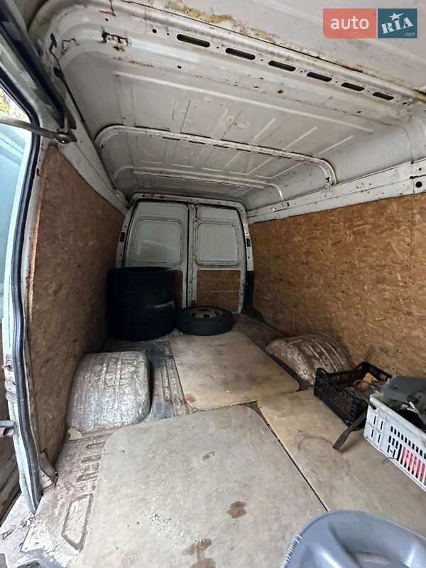 Вантажний фургон ГАЗ 2705 Газель 2006 в Полтаві фото 10 Вантажний фургон ГАЗ 2705 Газель 2006 в Полтаві