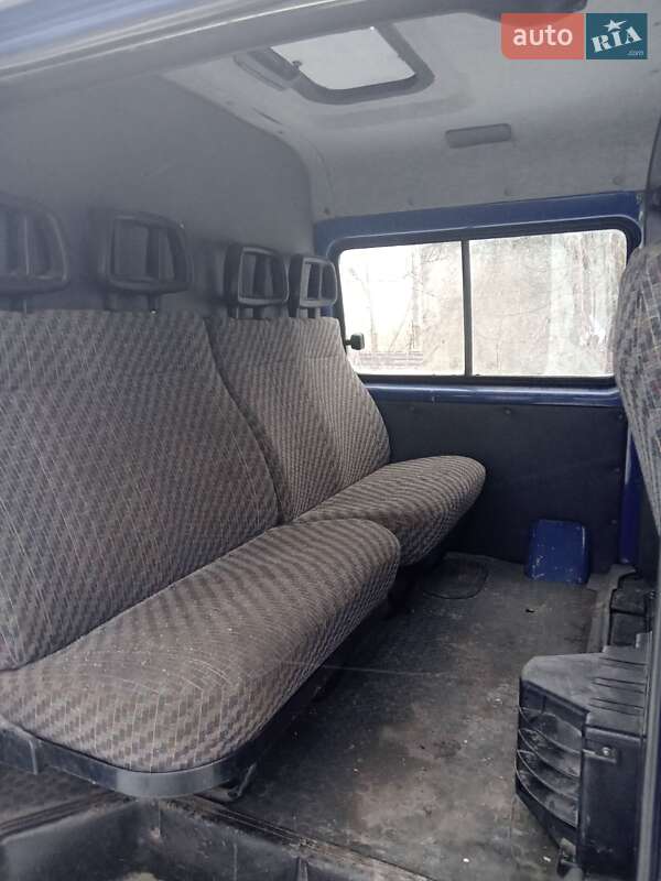 Минивэн ГАЗ 2752 Соболь 2003 в Коростене