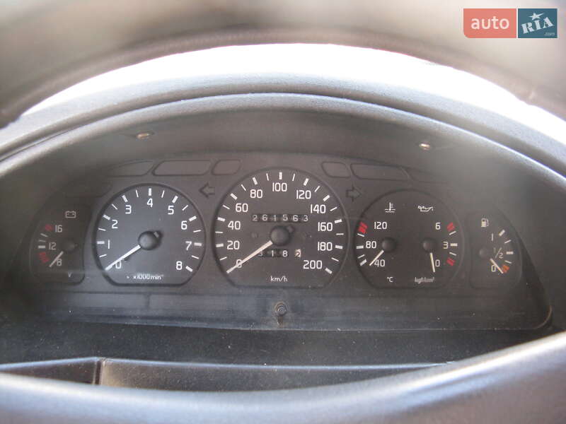 Минивэн ГАЗ 2752 Соболь 2003 в Броварах