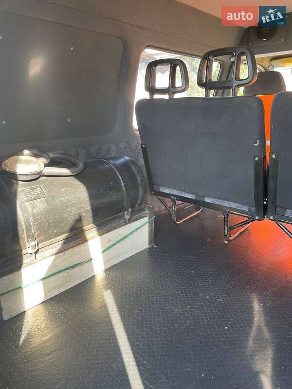Вантажопасажирський фургон ГАЗ 2752 Соболь 2002 в Житомирі