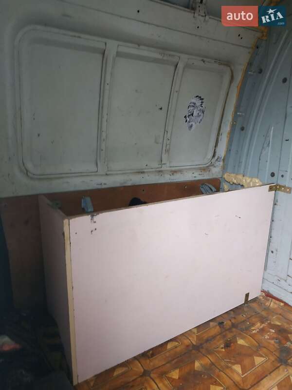 Вантажний фургон ГАЗ 2752 Соболь 2000 в Ємільчиному фото 8 Вантажний фургон ГАЗ 2752 Соболь 2000 в Ємільчиному