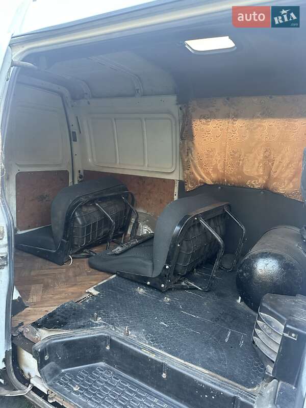 Вантажопасажирський фургон ГАЗ 2752 Соболь 2005 в Хоролі фото 13 Вантажопасажирський фургон ГАЗ 2752 Соболь 2005 в Хоролі
