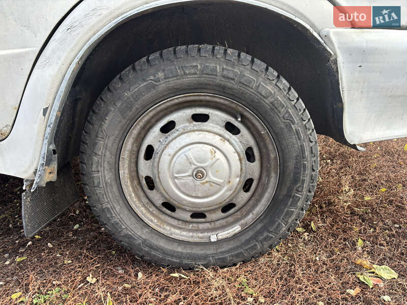 Вантажний фургон ГАЗ 2752 Соболь 1999 в Житомирі