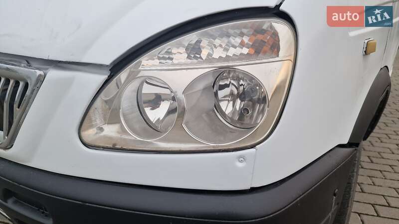 Грузовой фургон ГАЗ 2752 Соболь 2007 в Бучаче