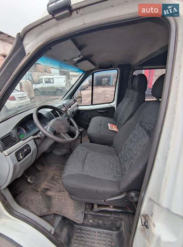 Грузопассажирский фургон ГАЗ 2752 Соболь 2015 в Кривом Роге фото 13 Грузопассажирский фургон ГАЗ 2752 Соболь 2015 в Кривом Роге
