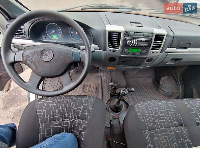 Грузопассажирский фургон ГАЗ 2752 Соболь 2015 в Кривом Роге фото 14 Грузопассажирский фургон ГАЗ 2752 Соболь 2015 в Кривом Роге