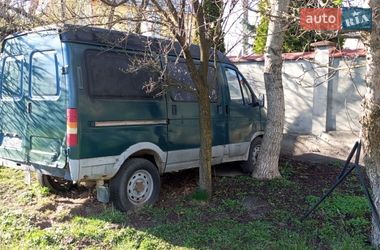 Вантажопасажирський фургон ГАЗ 2752 Соболь 1999 в Львові