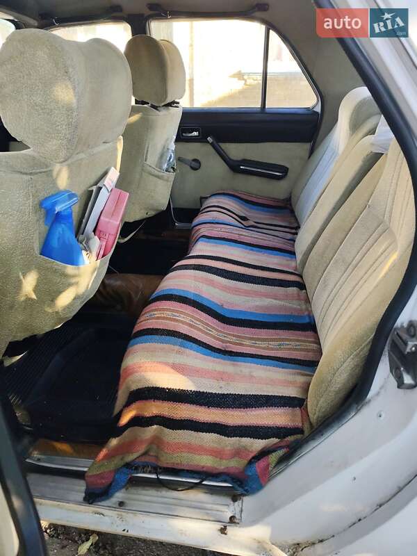 Седан ГАЗ 3102 Волга 1987 в Обухові