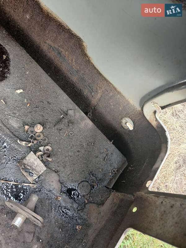 Седан ГАЗ 3102 Волга 1986 в Кременчуге фото 12 Седан ГАЗ 3102 Волга 1986 в Кременчуге