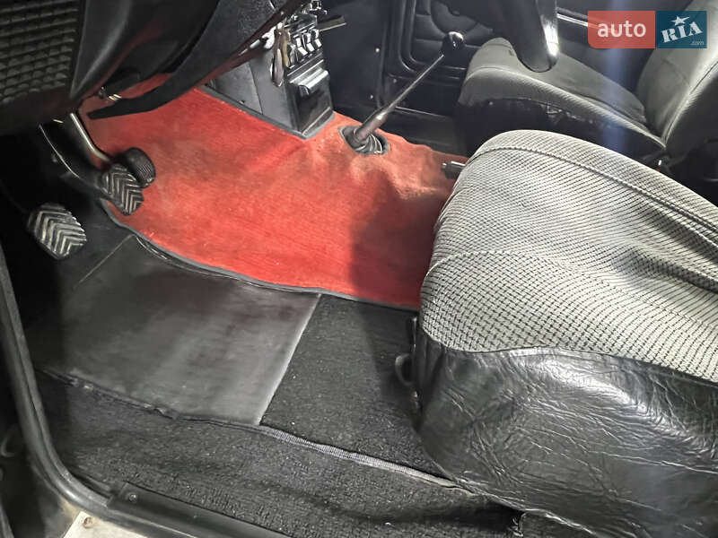 Седан ГАЗ 3102 Волга 1993 в Полтаве