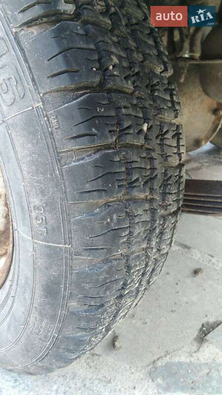 Седан ГАЗ 31029 Волга 1992 в Киеве