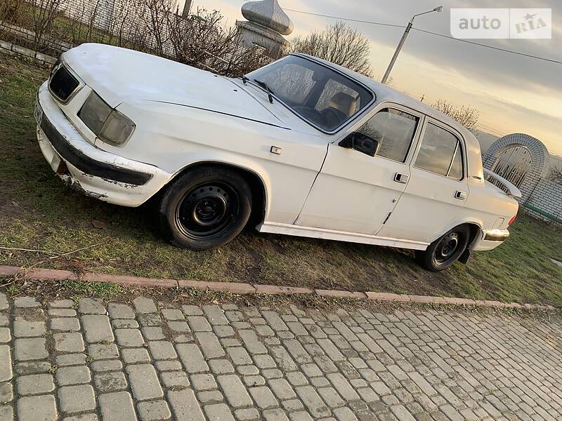 Седан ГАЗ 3110 Волга 2003 в Чернівцях