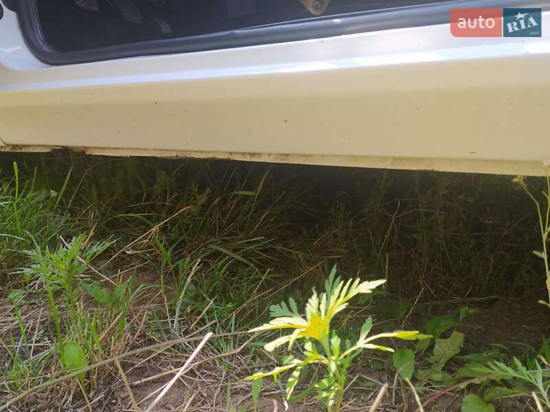 Седан ГАЗ 3110 Волга 2003 в Чернигове фото 62 Седан ГАЗ 3110 Волга 2003 в Чернигове