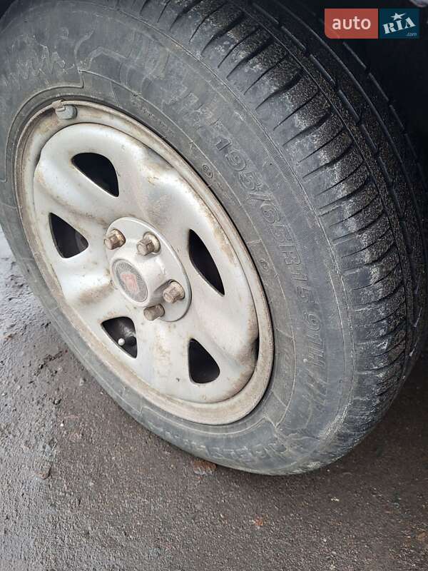 Седан ГАЗ 3110 Волга 1999 в Ніжині