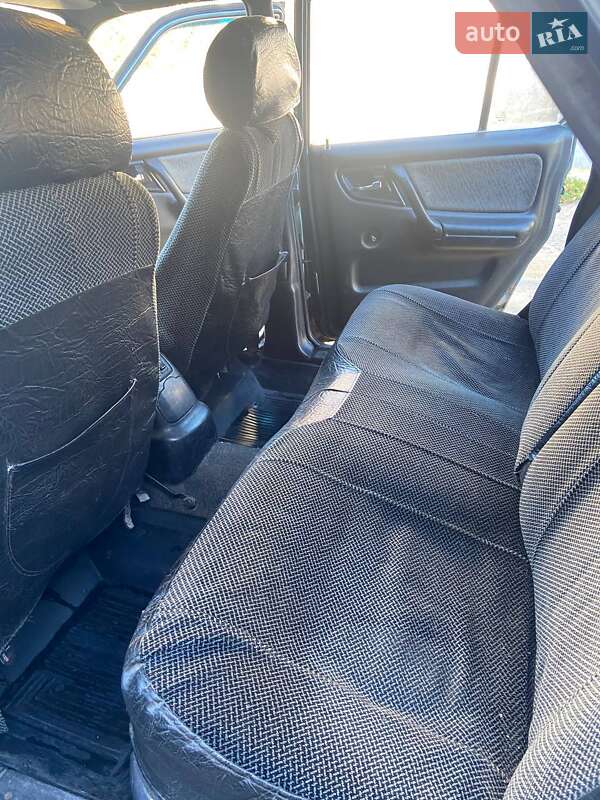 Седан ГАЗ 3110 Волга 2003 в Кропивницькому