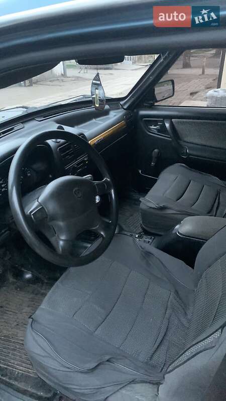 Седан ГАЗ 3110 Волга 2003 в Кропивницькому