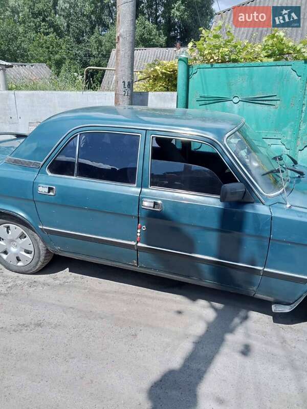 Седан ГАЗ 3110 Волга 2000 в Ромнах