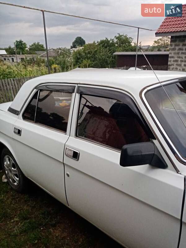 Седан ГАЗ 3110 Волга 1999 в Бурштыне