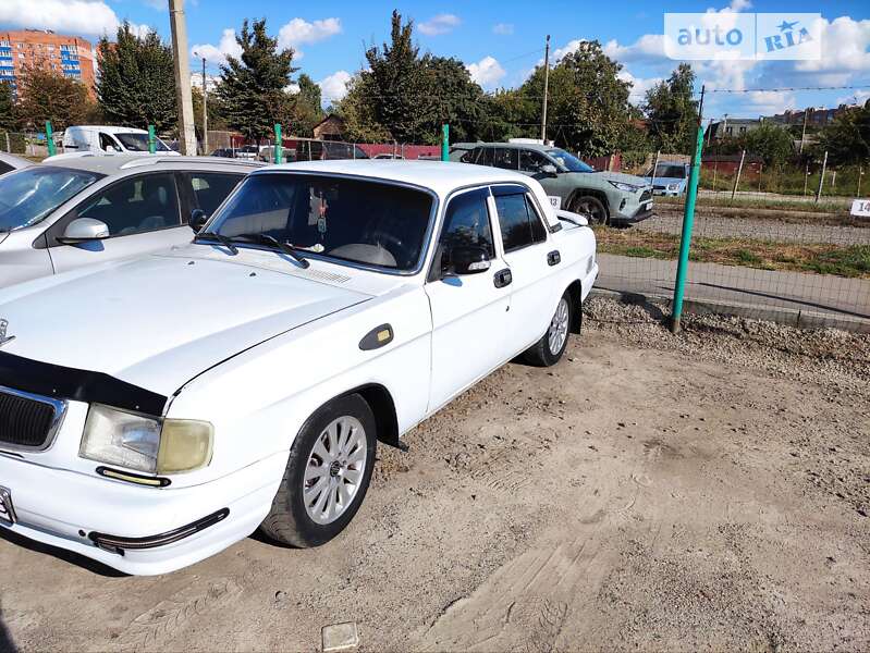 Седан ГАЗ 3110 Волга 2000 в Полтаві
