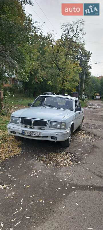 Седан ГАЗ 3110 Волга 2001 в Чернівцях