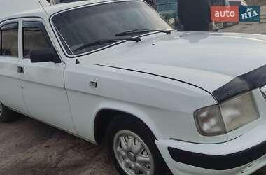 Седан ГАЗ 3110 Волга 2004 в 