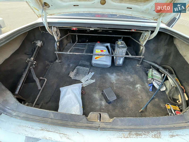 Седан ГАЗ 3110 Волга 2002 в Одессе