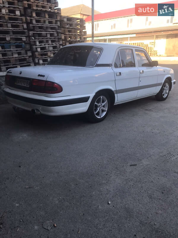 Седан ГАЗ 3110 Волга 2003 в Черкасах