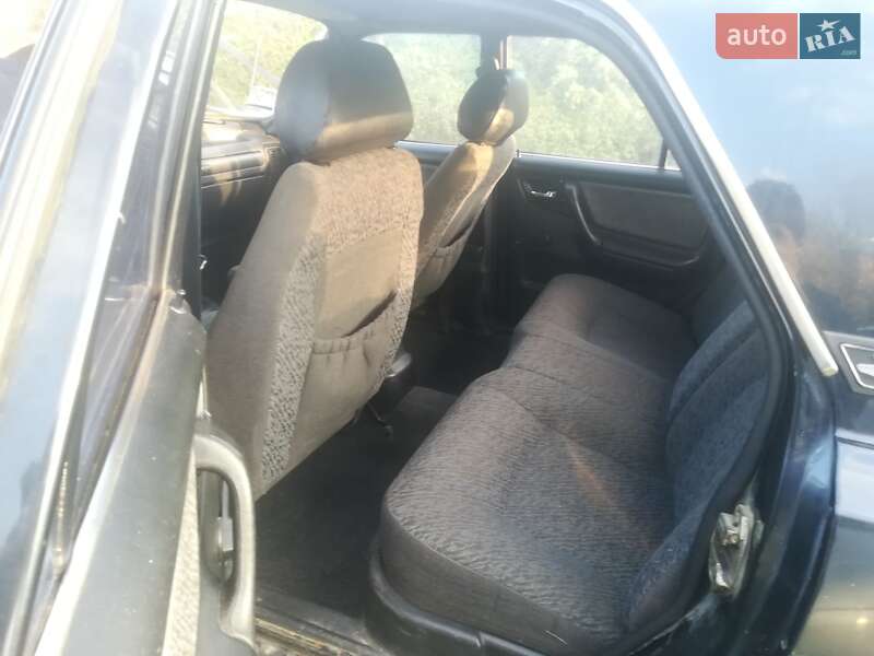 Седан ГАЗ 3110 Волга 2003 в Чорній Тисі фото 13 Седан ГАЗ 3110 Волга 2003 в Чорній Тисі