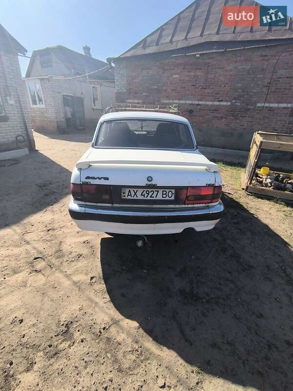 Седан ГАЗ 3110 Волга 2000 в Пересічне