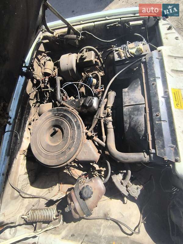 Седан ГАЗ 3110 Волга 2000 в Пересічне