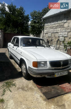 Седан ГАЗ 3110 Волга 2000 в Киеве
