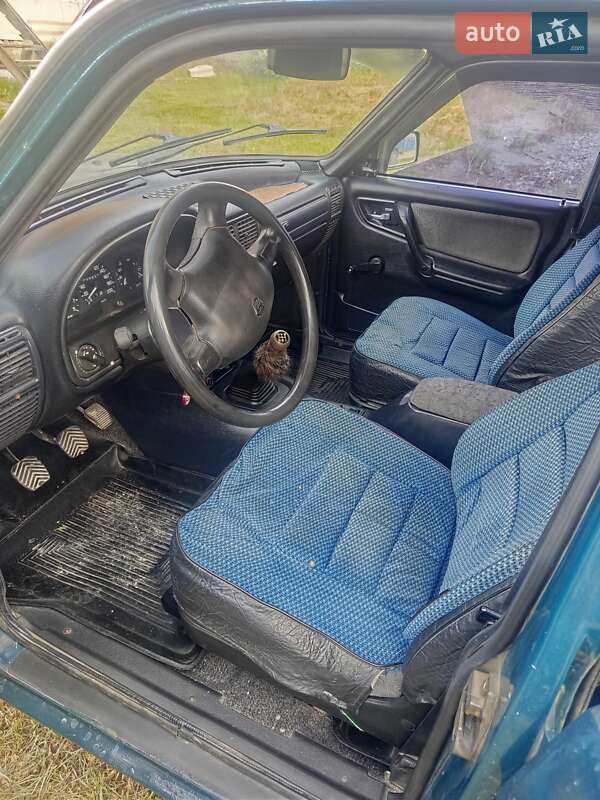 Седан ГАЗ 3110 Волга 2002 в Дунаївцях