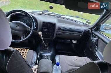 Седан ГАЗ 3110 Волга 2000 в 