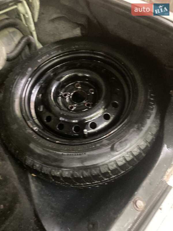 Седан ГАЗ 3110 Волга 2000 в Тернополе