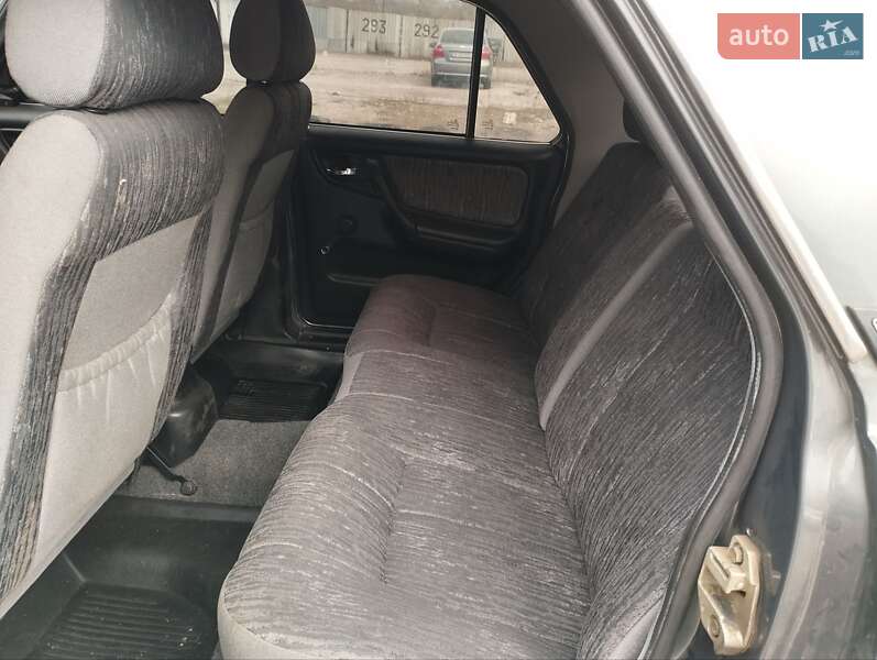 Седан ГАЗ 3110 Волга 2002 в Запоріжжі фото 25 Седан ГАЗ 3110 Волга 2002 в Запоріжжі