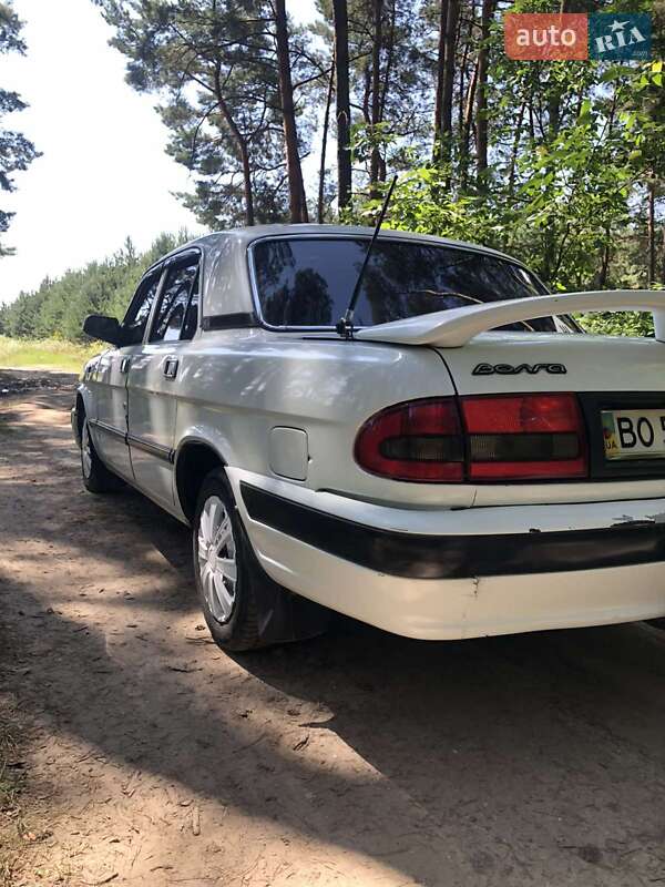 Седан ГАЗ 3110 Волга 2003 в Кременце