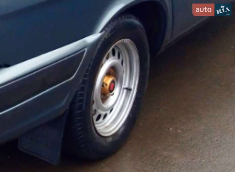 Седан ГАЗ 3110 Волга 2003 в Новой Водолаге