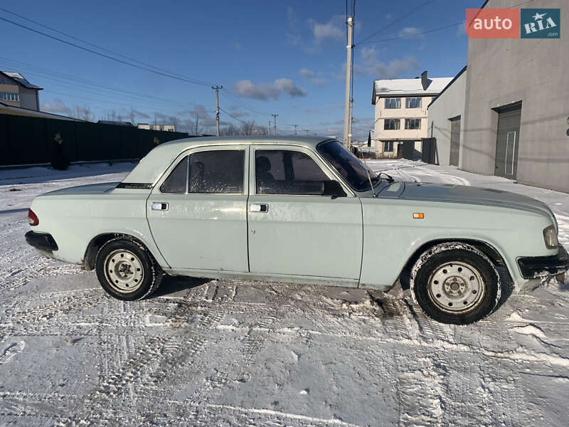 Седан ГАЗ 3110 Волга 2000 в Києві