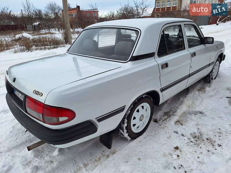 Седан ГАЗ 3110 Волга 2000 в Ізюмі