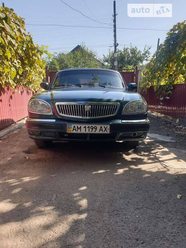 Седан ГАЗ 31105 Волга 2004 в Черняхове