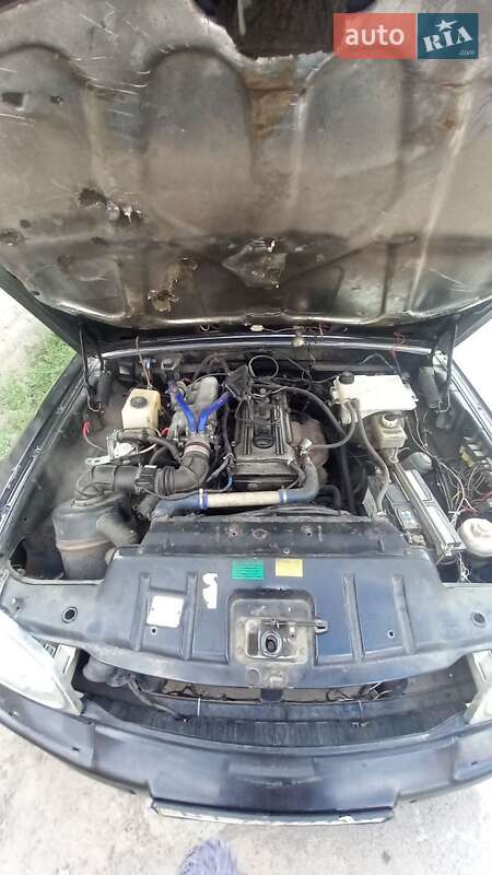 Седан ГАЗ 31105 Волга 2006 в Херсоні