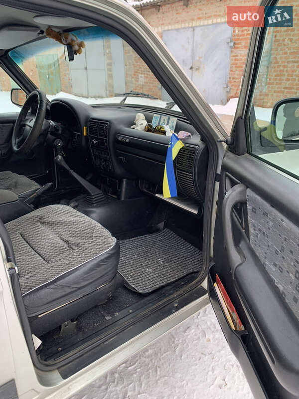 Седан ГАЗ 31105 Волга 2007 в Киеве