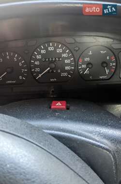 Седан ГАЗ 31105 Волга 2005 в 
