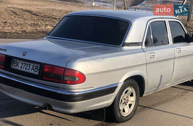 Седан ГАЗ 31105 Волга 2005 в 