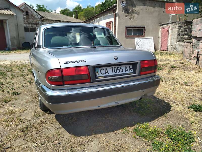 Седан ГАЗ 31105 Волга 2004 в Тальному