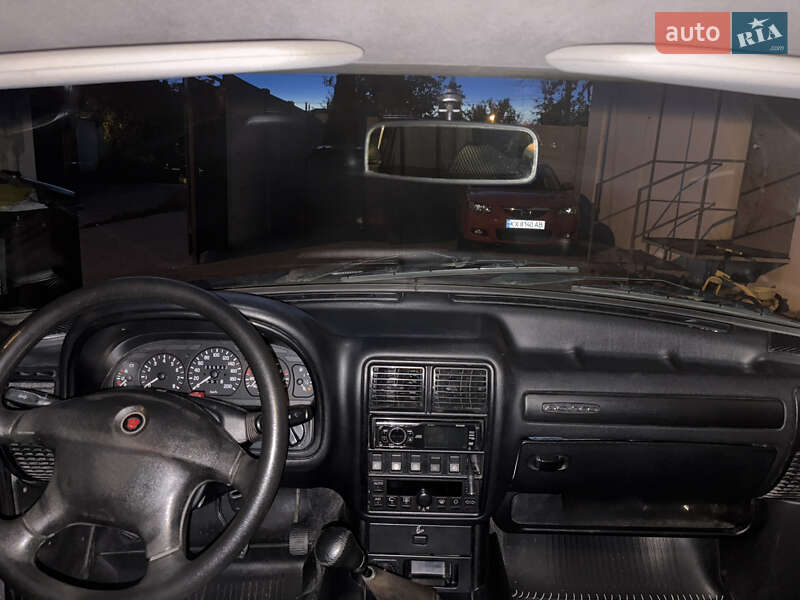 Седан ГАЗ 31105 Волга 2007 в Харкові