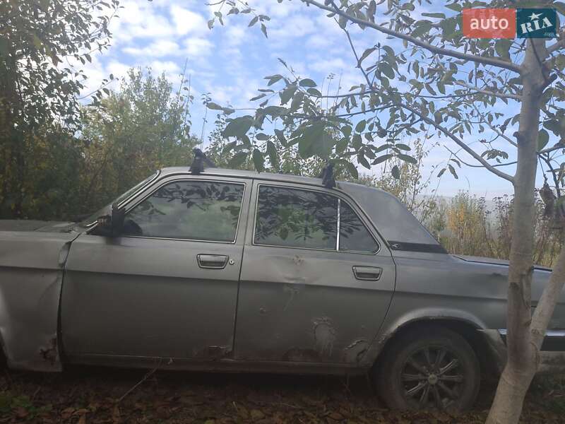 Седан ГАЗ 31105 Волга 2006 в Великих Лучках