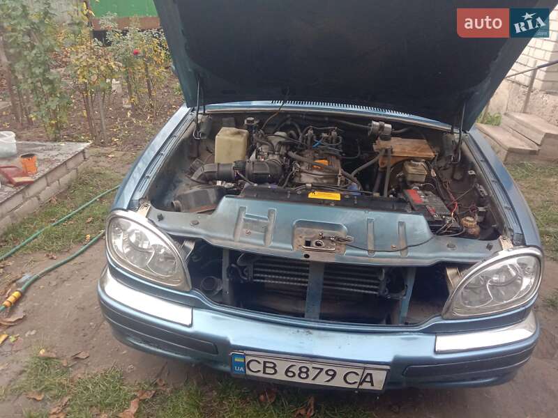 Седан ГАЗ 31105 Волга 2004 в Бобровице фото 8 Седан ГАЗ 31105 Волга 2004 в Бобровице